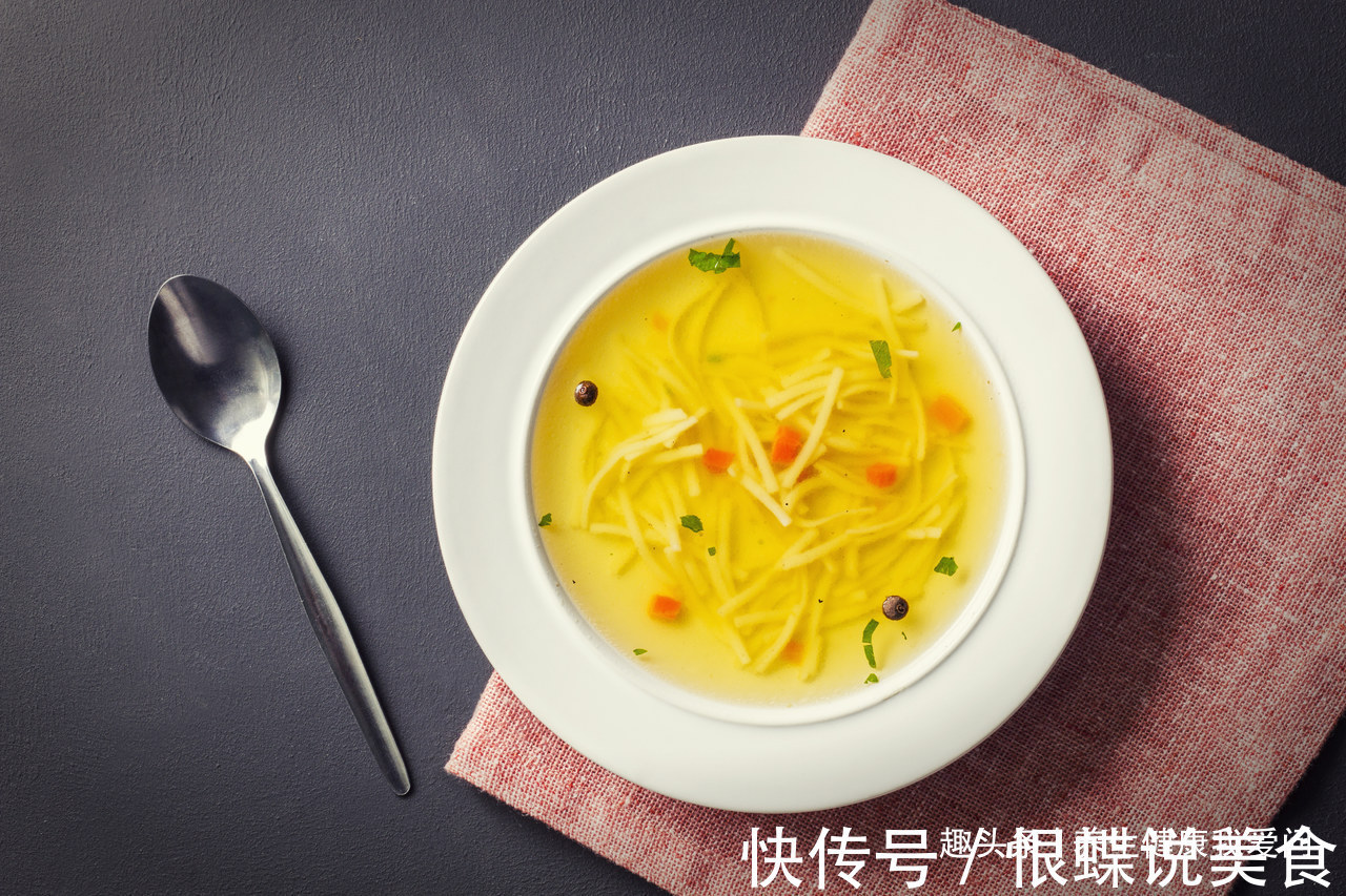 中餐厅|味精是“害人精”,不但让人变傻还致癌不敢吃味精的人都看看吧