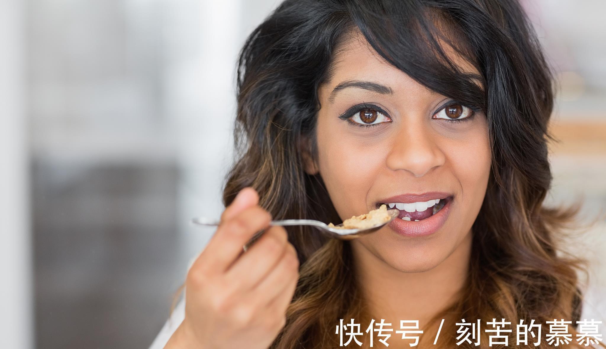 技巧|明明吃饱了，却还想继续吃减肥人士建议牢记这几个控制食欲技巧