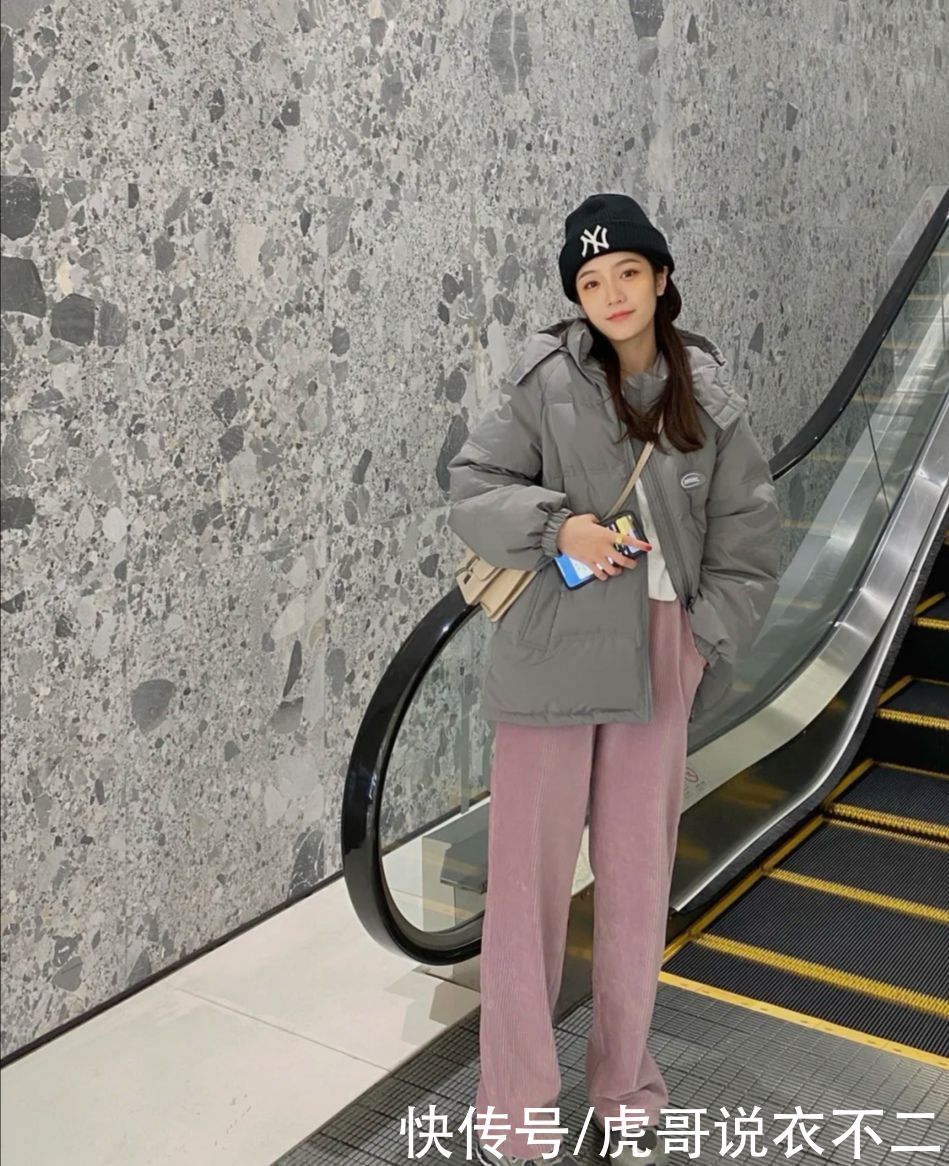 谁说冬季羽绒服“显胖”？学会搭配这些下装，冬天拒绝臃肿