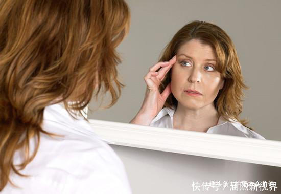 女人|女人显不显老，重点不是年龄，而是这3个地方，希望你没有
