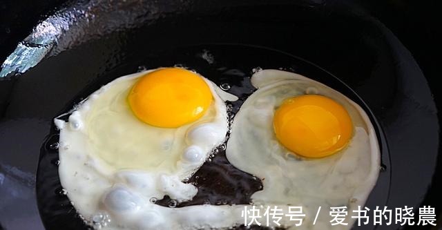 吃法|立秋后,鸡蛋更好吃的做法,不炒不煮,焖一焖,出锅后馋到流口水!