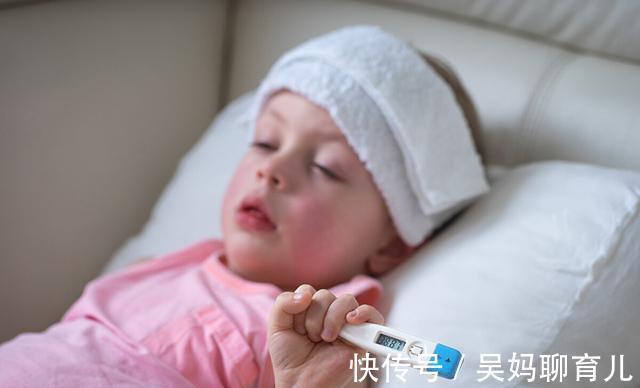 降温|宝宝体温异常，发烧了怎么办？别慌，先分清是不是病理性再做措施