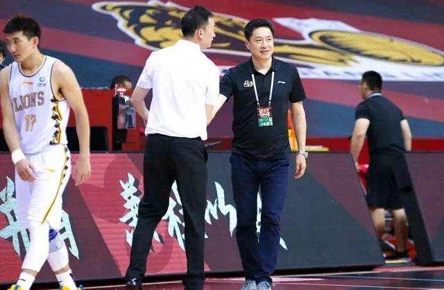 威姆斯|李春江真够爷们,发文主动致歉,尽显国教风范,马布里令人失望