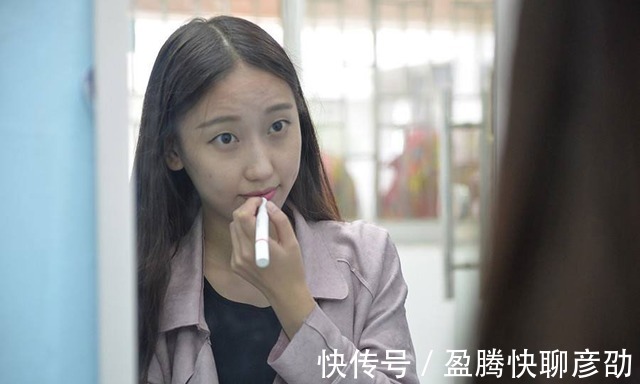 打扮|老师晒出班上女学生发型，流行趋势逗乐网友，越看越像“妈妈辈”