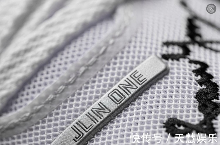 林书豪$刺绣涂鸦够吸睛!「林书豪一代」全新实物释出