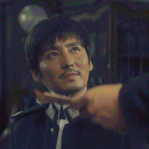 眼睛!因桃花眼出圈的9位男星,仿佛小说成精,看谁都深情