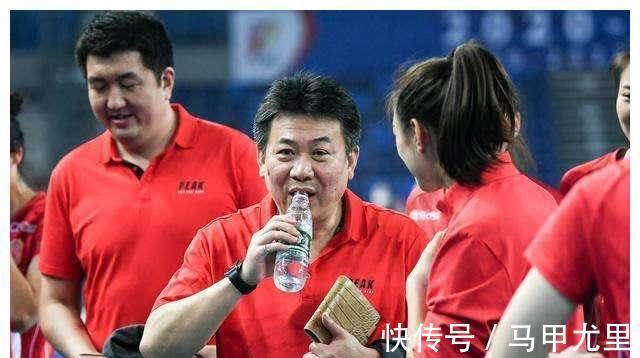 郎平和|中国女排选帅曝出黑马,赖亚文获最新任命,陈忠和郎平欢呼鼓掌