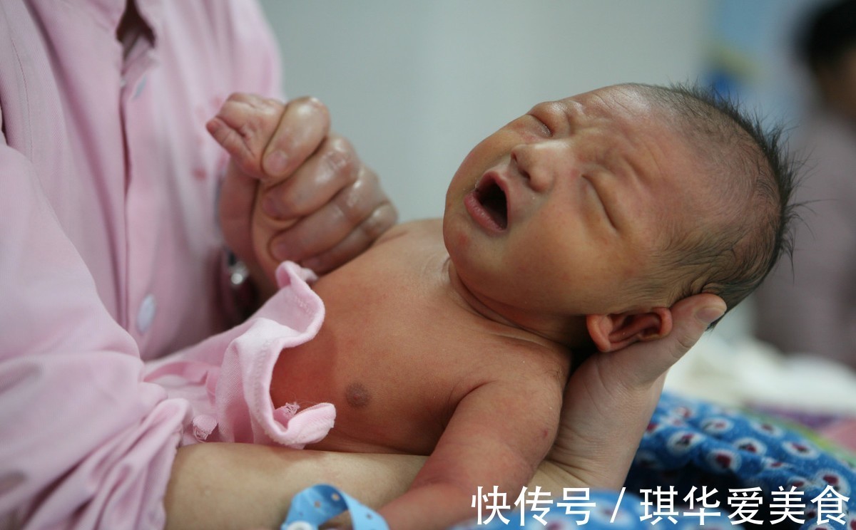 温度计|洗澡水有讲究,家长的''刚刚好''对宝宝来讲可能是''伤害''