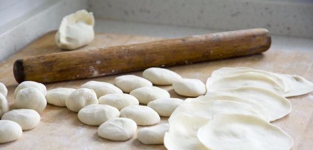 饺子和包子,拌馅千万别加它!这3样就够了,营养美味,鲜嫩多汁