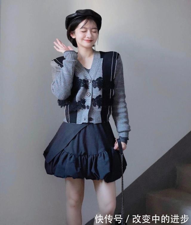 针织衫 短裤、凉鞋收起来吧！入秋后流行这样穿，时髦显瘦又有气质！
