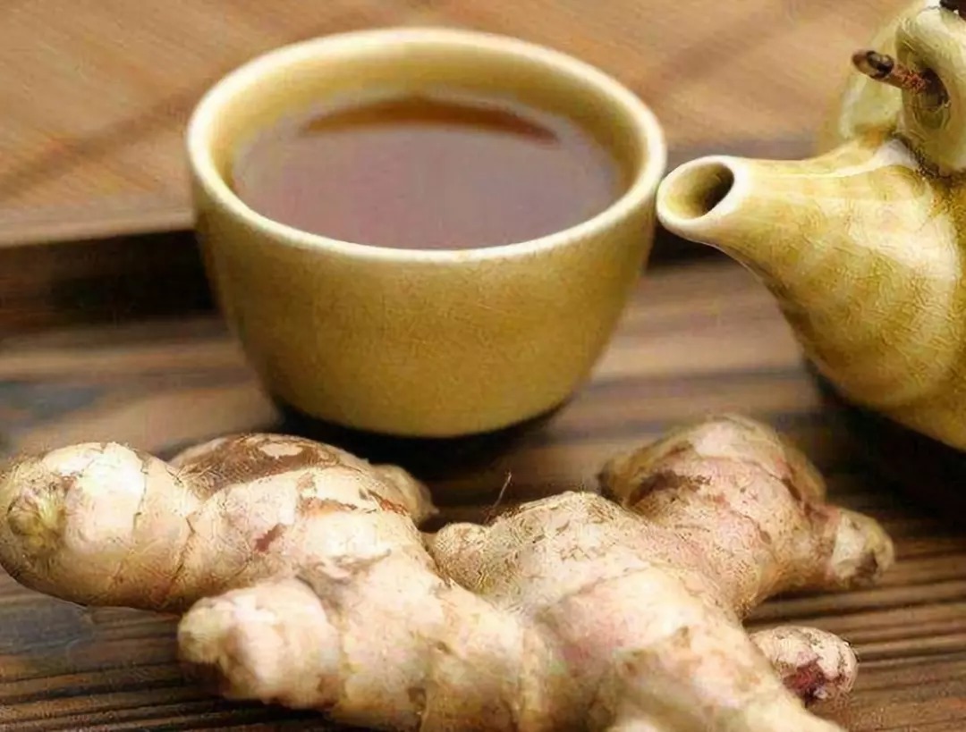 预防感冒|晨喝姜汤，胜补药汤：换季时节，姜可治疗风寒感冒，胃寒咳嗽！