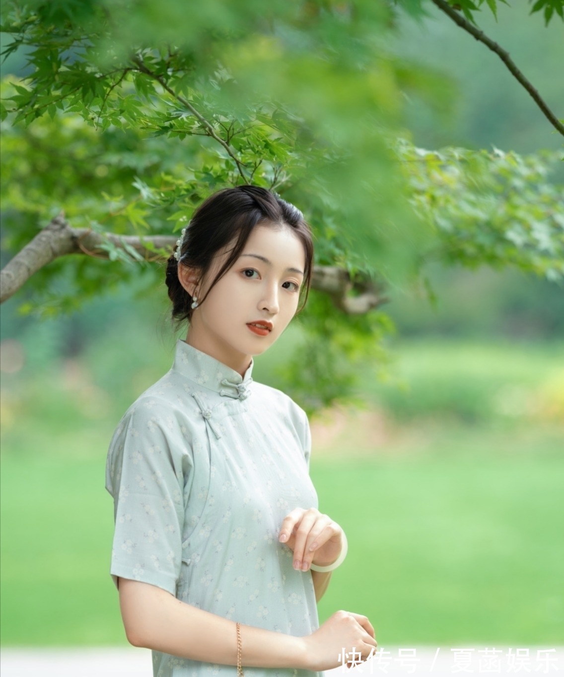 七律&诗·十首丨乡愁缕缕方才罢,醉步浮浮梦里归