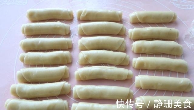 经典糕点蛋黄酥做法，7步就可上烤箱，外酥内软好吃不用花钱买