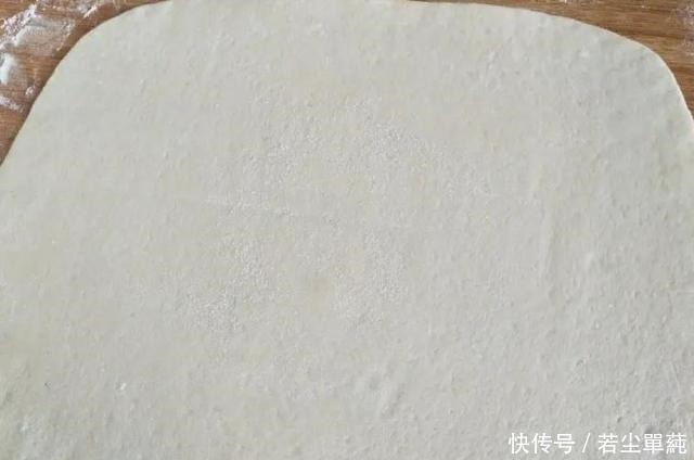 这样做出高颜值千层糕,松软又美味,补锌补钙营养高,孩子长高个!