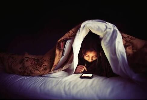 女人衰老的6个“真凶”露面了，专家：多改一个，衰老就能晚5年！