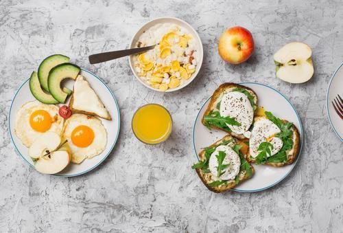 发胖|肚腩太大怎么减？戒掉2个恶习，坚持2个减腹方法，有效减低腰围