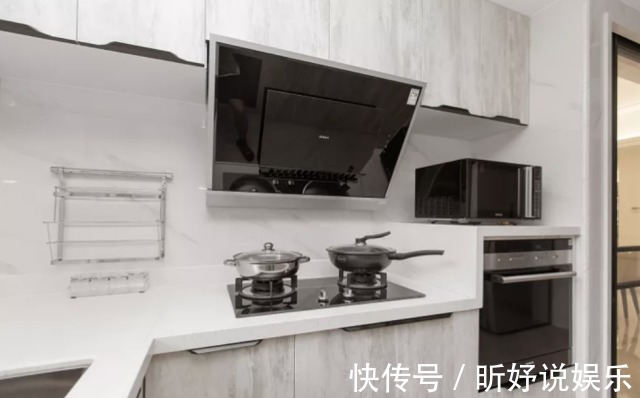 过时|装修如何保证简约和高级并存试试这么设计,住多久也不会过时