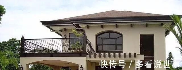 别墅|赚钱了,要回家盖一栋这样的别墅,带开放式车库,让邻里都来羡慕