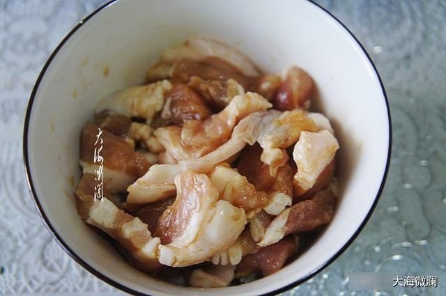 秋天,就爱这一口,有菜有饭还有肉,清火润燥又滋补,皮肤也好