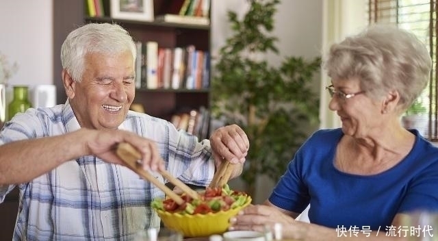 小知识|78岁大叔,血管干净好比年轻人,可能与3个好习惯有关