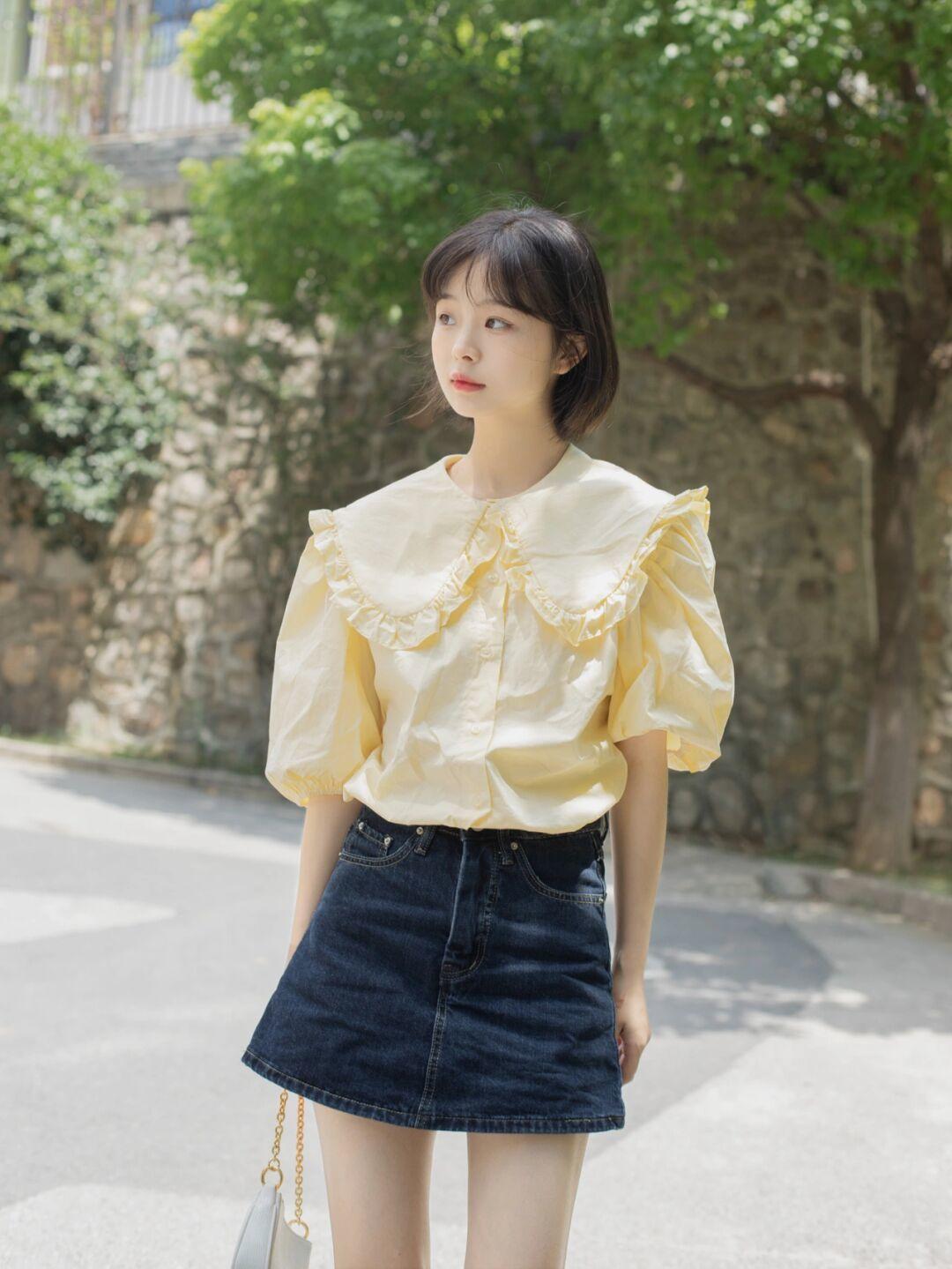 秋天|谁说早秋不适合穿短裙的,这样穿照样好看!