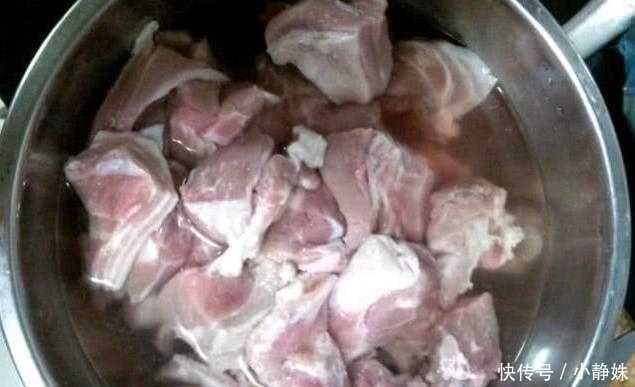 诀窍|煮牛肉时,直接下锅煮,大错特错,牢记这2个诀窍,牛肉又软又烂