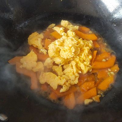 南瓜炒鸡蛋