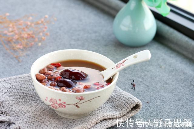 五红汤|终于找到五红汤的最简做法,不用浸泡不用等,颗颗软烂真好吃