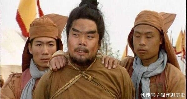 曹操|三国里，关羽和于禁都当过降将，为什么他们二人的差别这么大？