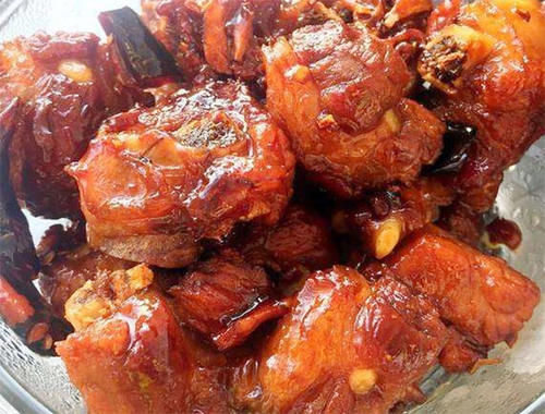 生长发育|孩子周末33度吹空调吹咳嗽，吃的滋补菜，补脑补钙补血，生病少