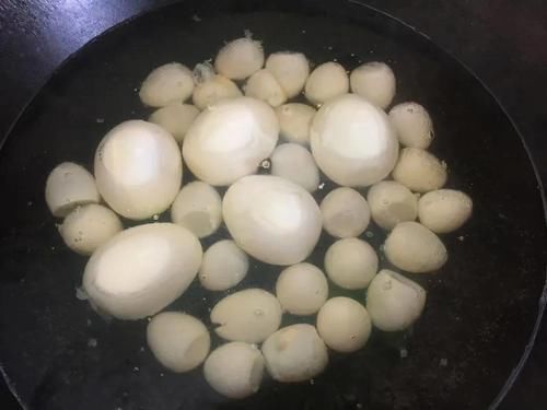 添加剂|想吃卤蛋不用买，教你自己在家做，不放添加剂，25分钟就出锅