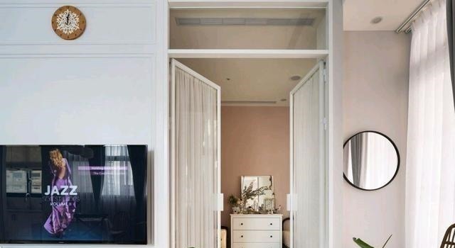 夫妻|医生夫妻106㎡美宅,主卧不做门,阳台比客厅还大,美到爆!