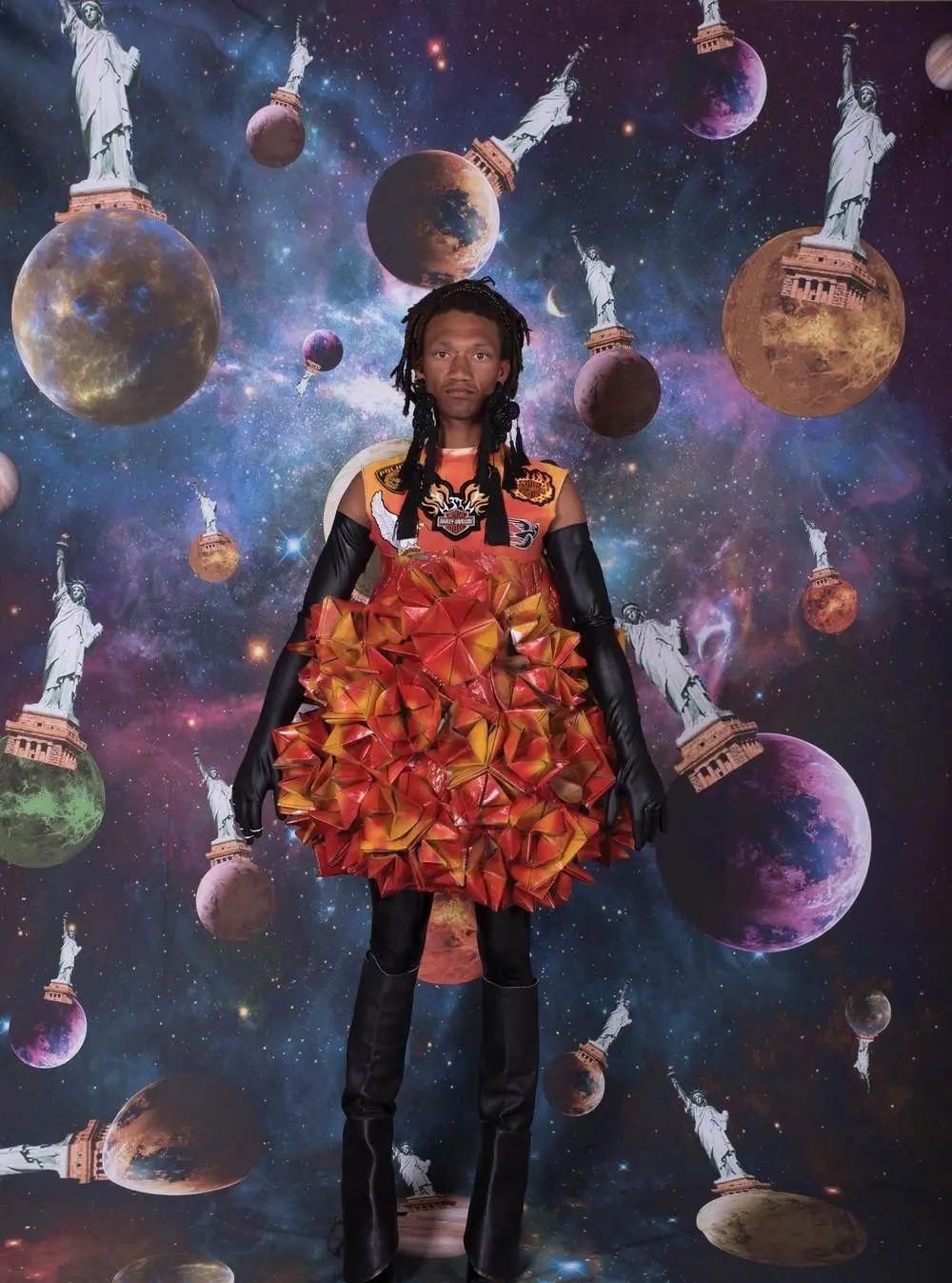 gucci|Burberry、LV欠下的“环保债”，全靠他在还