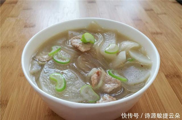 清洗|冬季美食萝卜炖粉条,试试这种做法,比饭店做的还好吃
