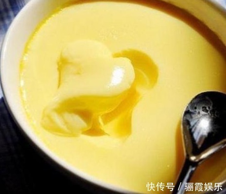 凉水|蒸鸡蛋,用凉水还是开水其实都错了,教你1招,鸡蛋嫩滑无蜂窝