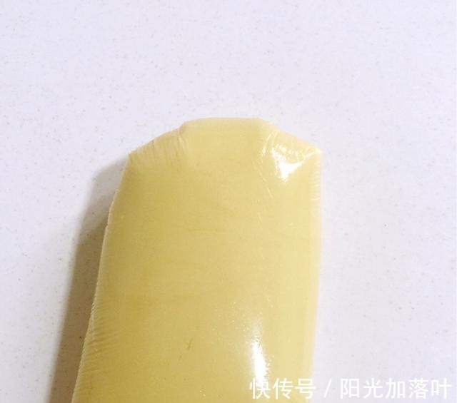 红豆沙|月饼不用买，自己在家也能做，自制更放心！
