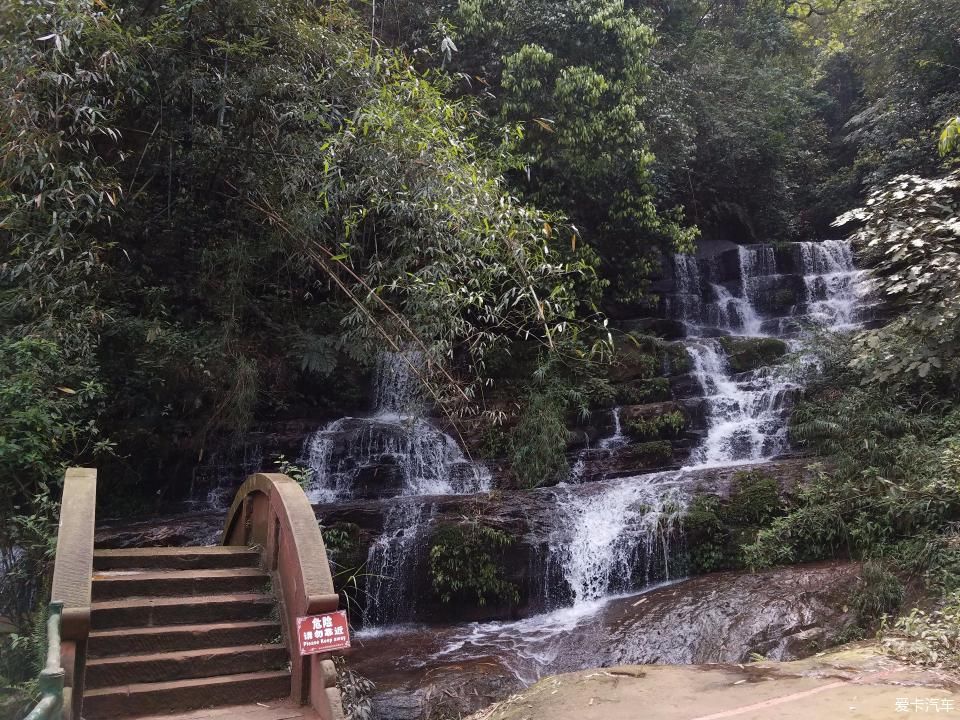 老年|走进赤水丹霞感受国家级风景名胜区的魅力