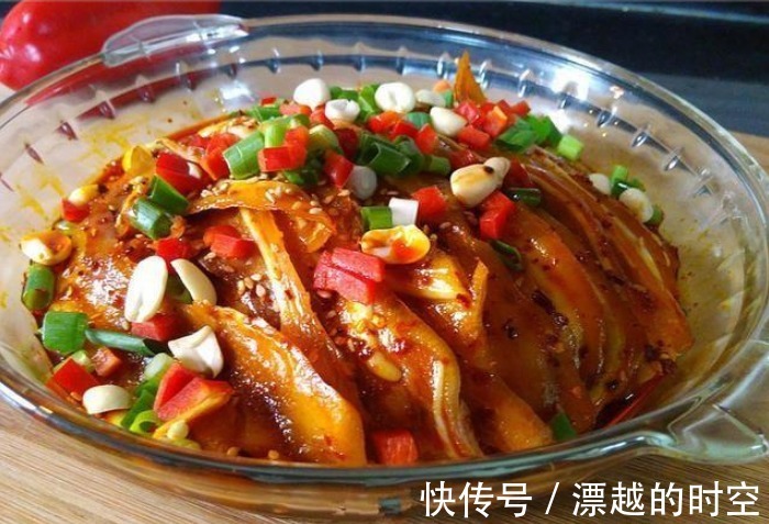 普通的食材也可以做出美味佳肴，口味独特，鲜香诱人，家人都爱吃