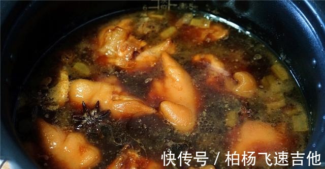 炒锅|猪蹄炖到脱骨烂,我只用45分钟,看步骤毫不夸张,好吃有窍门!