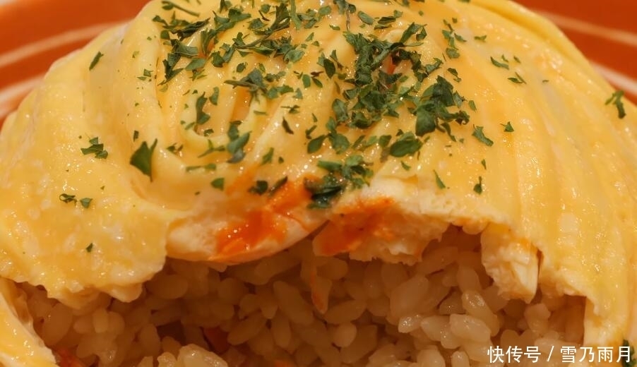 好吃|“米饭”别和鸡蛋一起炒了,把鸡蛋盖米饭上,又好吃又好看!