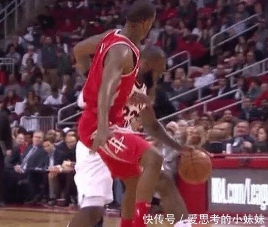 难忍受的球鞋反人类设计,一千多块的鞋都不如买国产