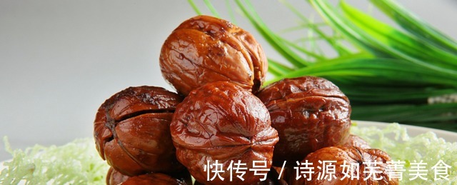 美味|2021火遍夜市摊的“卤核桃”，在家也可以制作，卤味十足，太美味！