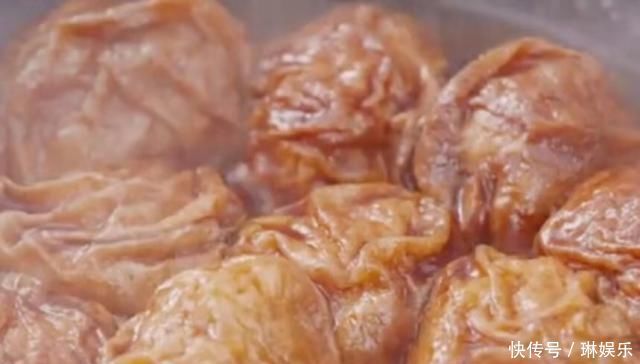 油面筋酿肉,源自本帮菜,浓油赤酱、咸鲜适中