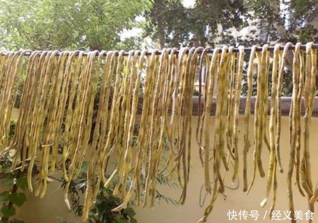5种蔬菜晒干后,保存到冬季,比新鲜的更好吃,炒或者炖都很香