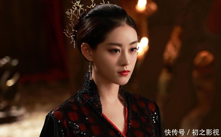 《遇龙》开播槽点多:男主假发劣质全程面瘫,无滤镜真实到卡粉