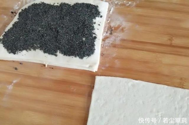 这样做出高颜值千层糕,松软又美味,补锌补钙营养高,孩子长高个!