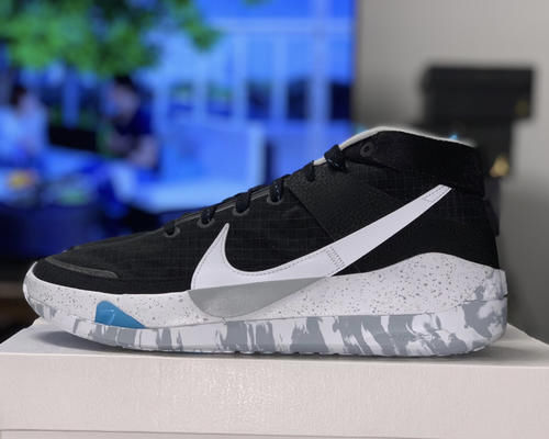 逛街实战球鞋推荐，颜值亮眼，脚感澎湃！