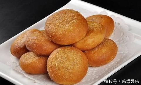 做南瓜饼,用面粉还是淀粉?用料都错了,怎么能做的好吃