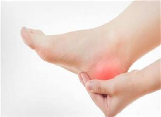 亮红灯|糖尿病“来临”时,“脚上”会有3处亮红灯,若一个都没有恭喜!