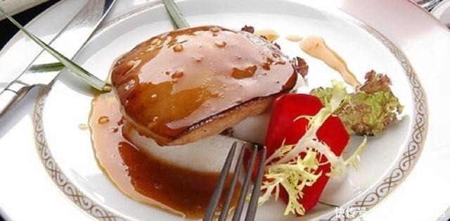 外国鹅肝贵得离谱,为何不用中国鹅肝取而代之,看完才知不可能